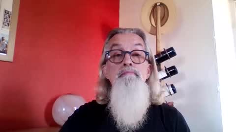 Grybear online show from 11/25/25, 11:54