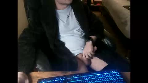 Gizzy online show from 11/16/25, 08:14