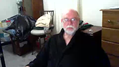 Gary online show from 10/26/25, 11:16