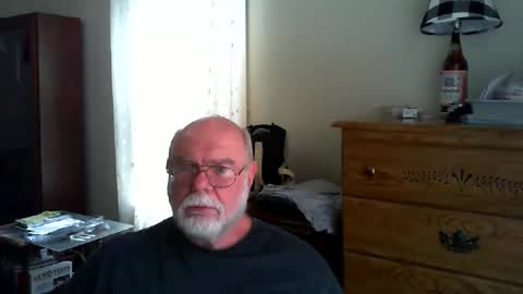 Gary online show from 04/01/26, 04:04