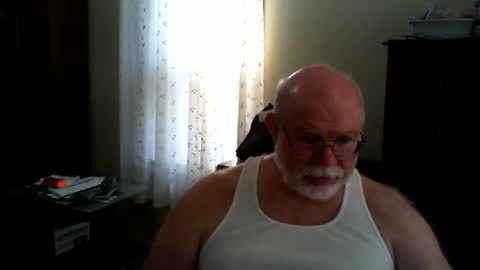 Gary online show from 05/01/26, 01:37