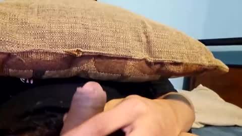 Snapshot of gu34502391523 chatting on 09/21/25, 01:40 gu345023 online show from 09/21/25, 01:40