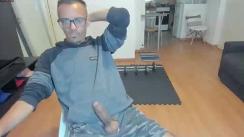 Snapshot of guachin_new chatting on 10/14/25, 06:20 guachin_new online show from 10/14/25, 06:20