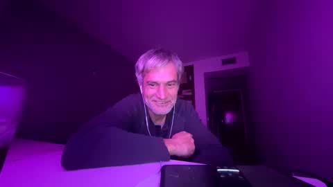 guardiannif_ online show from 01/21/25, 09:57