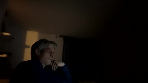 guardiannif_ online show from 01/28/25, 03:15