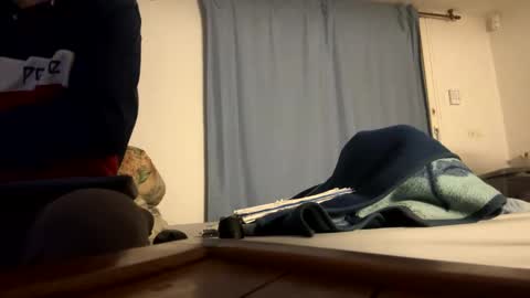 guardiannif_ online show from 02/15/25, 02:04