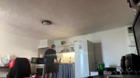 guardiannif_ online show from 01/06/26, 09:24