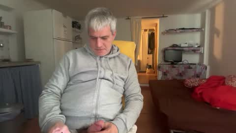 guardiannif_ online show from 02/04/26, 10:32