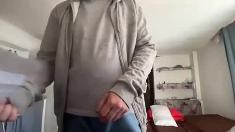 guardiannif_ online show from 02/23/26, 09:06