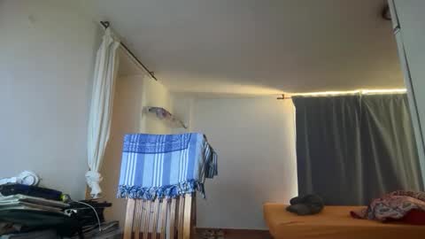 guardiannif_ online show from 03/17/26, 01:47