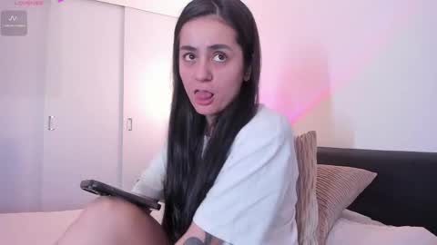 Elena online show from 02/13/25, 05:54