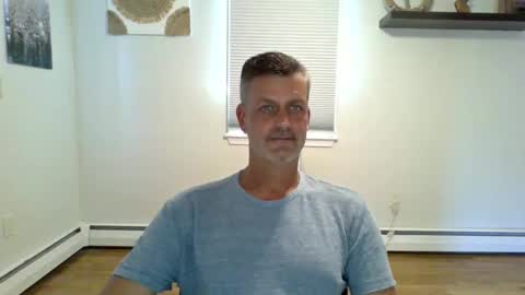 gudguy2025 online show from 09/28/25, 04:56