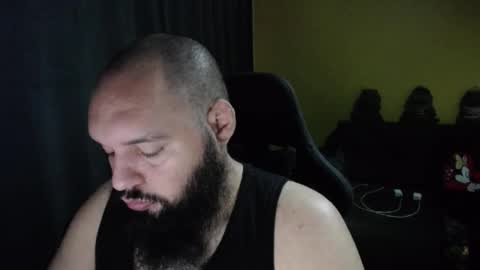 Ayan online show from 10/31/25, 11:28