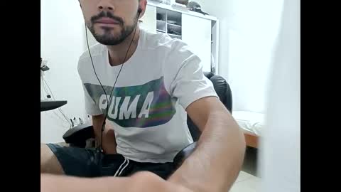 Snapshot of guguzinhox chatting on 02/27/25, 11:59 guguzinhox online show from 02/27/25, 11:59