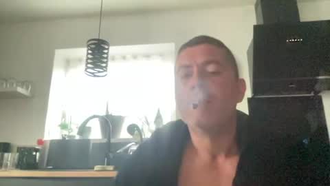 guil0 online show from 09/09/25, 09:53