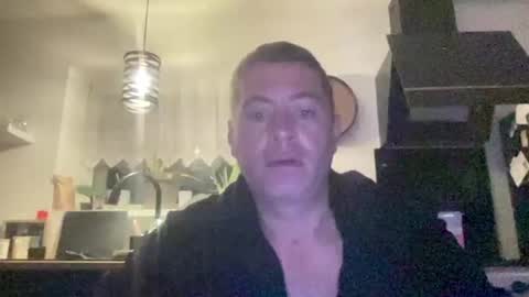 guil0 online show from 09/20/25, 07:31