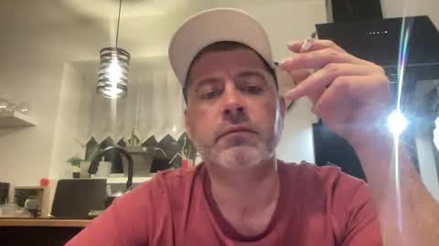 guil0 online show from 11/01/25, 09:39