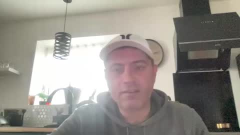 guil0 online show from 01/10/26, 01:13