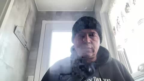 Snapshot of guil0 chatting on 04/03/26, 10:24 guil0 online show from 04/03/26, 10:24
