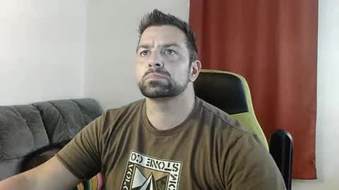 guillaume666286050 online show from 09/22/25, 06:37