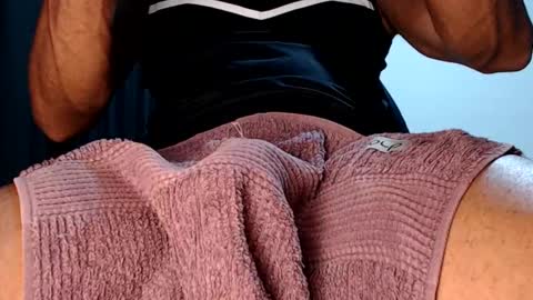 Guinho online show from 01/08/25, 04:02