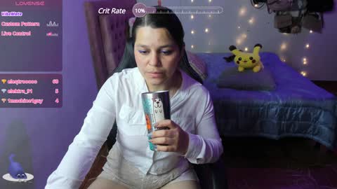 Hello Im Julieta Im 25 years old welcome to my room have fun and be happy. online show from 01/26/25, 11:28