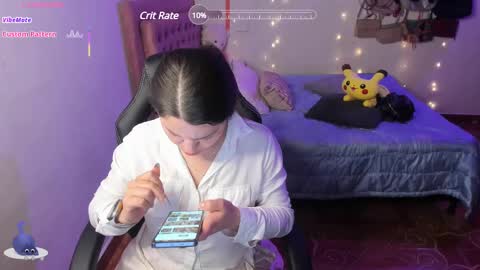 Hello Im Julieta Im 25 years old welcome to my room have fun and be happy. online show from 02/17/25, 03:58