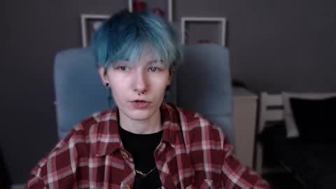 guitarandangell online show from 10/27/25, 03:10