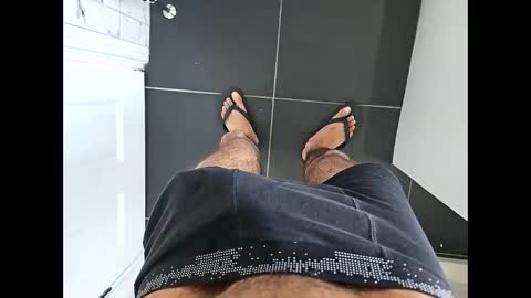 Snapshot of gullu8979 chatting on 11/01/25, 10:28 Franky online show from 11/01/25, 10:28