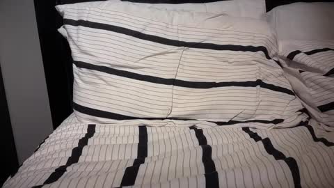 gumbywanna online show from 01/08/25, 01:42