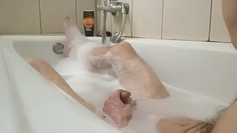 gunwo80 online show from 01/06/25, 05:06