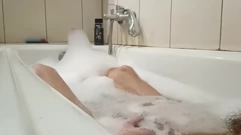 gunwo80 online show from 11/23/25, 08:25