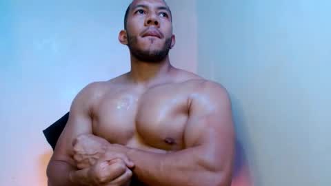 holl latino online show from 03/29/26, 09:48