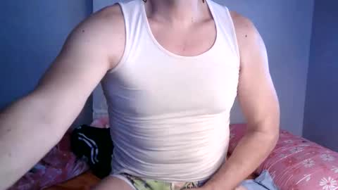 gusanito_enano online show from 10/01/25, 03:07