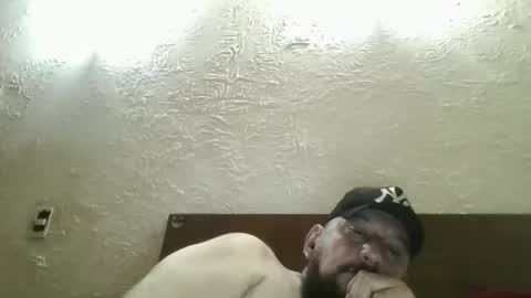 gustavo1350 online show from 02/05/26, 02:27