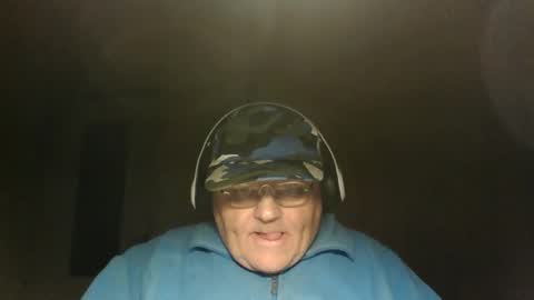 guyboy73 online show from 10/03/25, 02:08