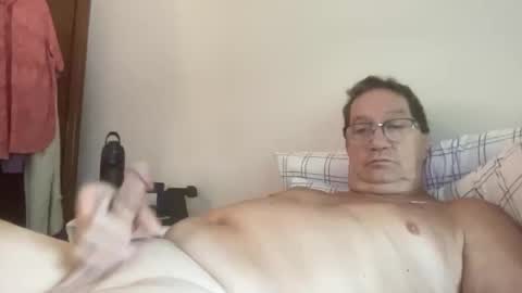 Snapshot of gwashere4u chatting on 09/08/25, 02:16 gwashere4u online show from 09/08/25, 02:16