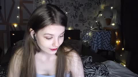 Snapshot of gwen_joestar chatting on 01/18/25, 07:15 Gwen online show from 01/18/25, 07:15