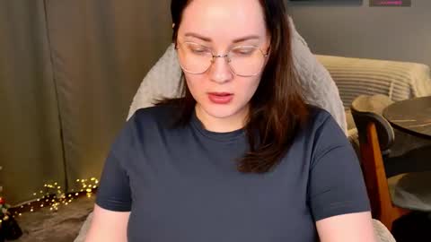 Sweety Kitty online show from 12/18/25, 05:52