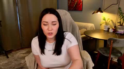 Snapshot of gwen_lady chatting on 03/12/26, 02:56 Sweety Kitty online show from 03/12/26, 02:56