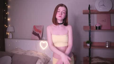 Snapshot of gwendatortoriello chatting on 05/23/26, 11:03 Hello everyone Im May online show from 05/23/26, 11:03