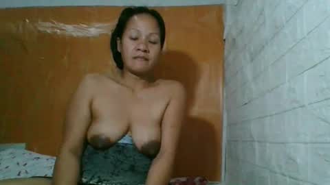 gwenn24 online show from 03/22/26, 01:25