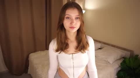 Molly online show from 01/13/26, 04:29