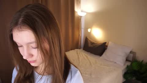 Molly online show from 02/25/26, 05:17