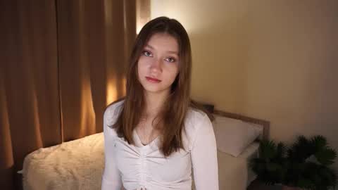 Molly online show from 03/03/26, 05:57