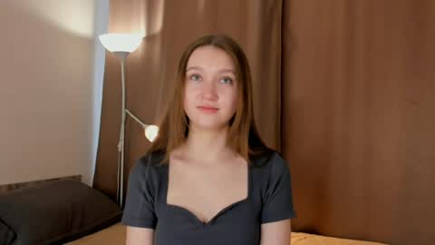 Molly online show from 03/21/26, 08:19