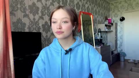Nika Kova online show from 05/17/26, 06:11