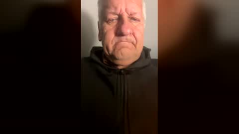 Snapshot of gymrat1123 chatting on 01/17/26, 07:46 gymrat1123 online show from 01/17/26, 07:46