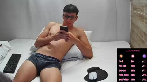 Snapshot of gyo_____ chatting on 07/13/26, 12:08 gyo online show from 07/13/26, 12:08