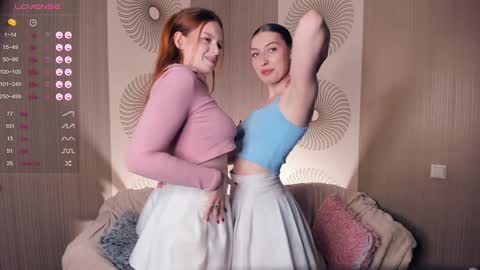 Kelly  Lilly online show from 12/17/24, 06:45